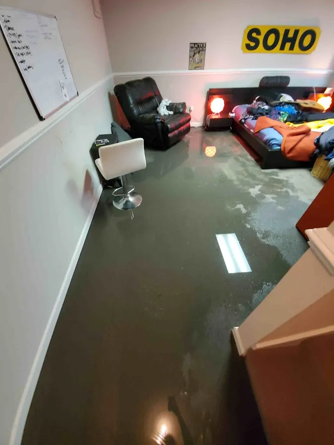 Water Damage Restoration services in Franklin Farm, VA